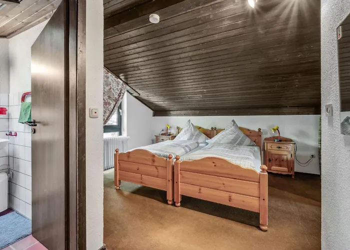 George By Interhome *